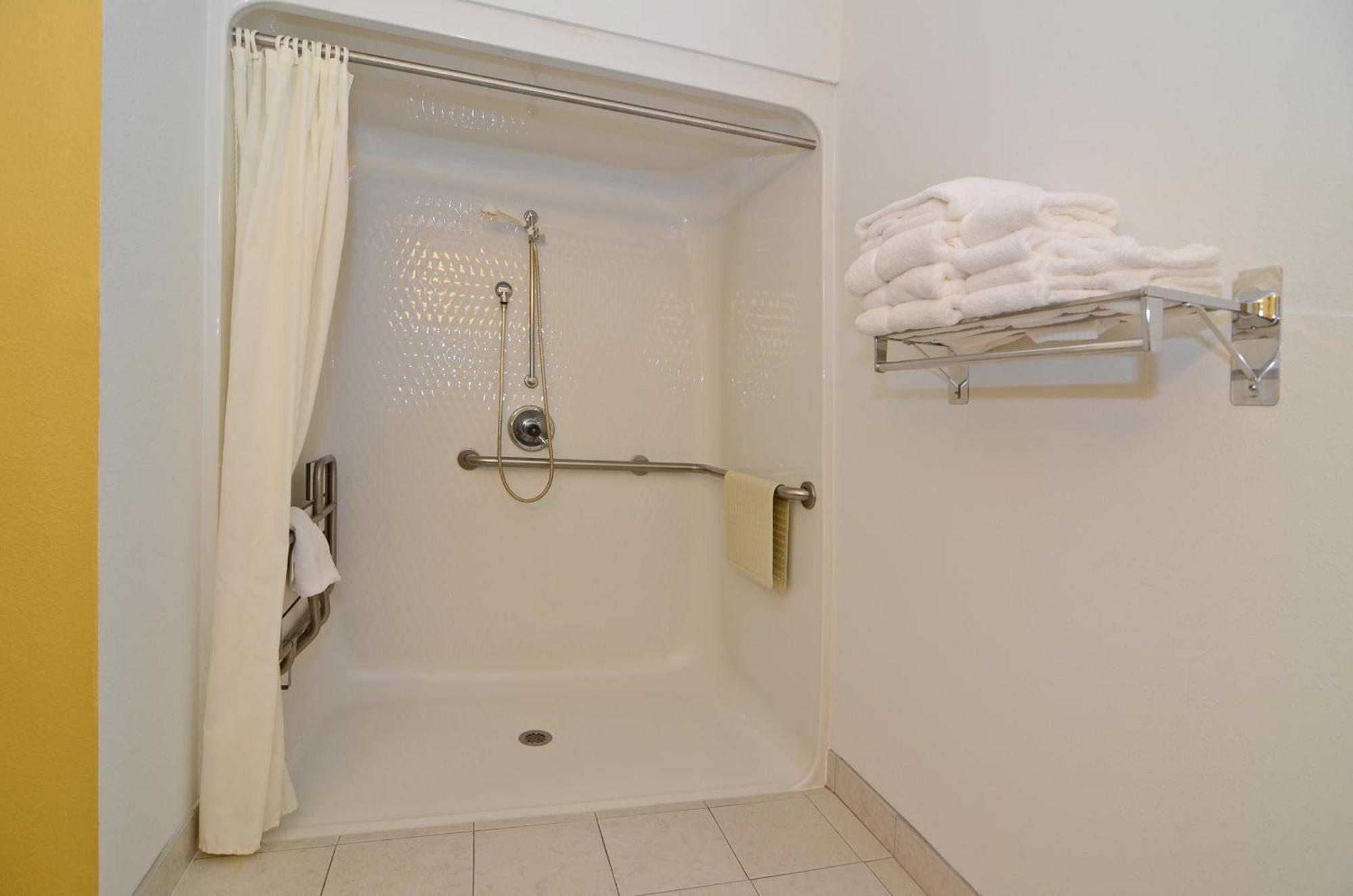 Americas Best Value Inn Iola Kültér fotó